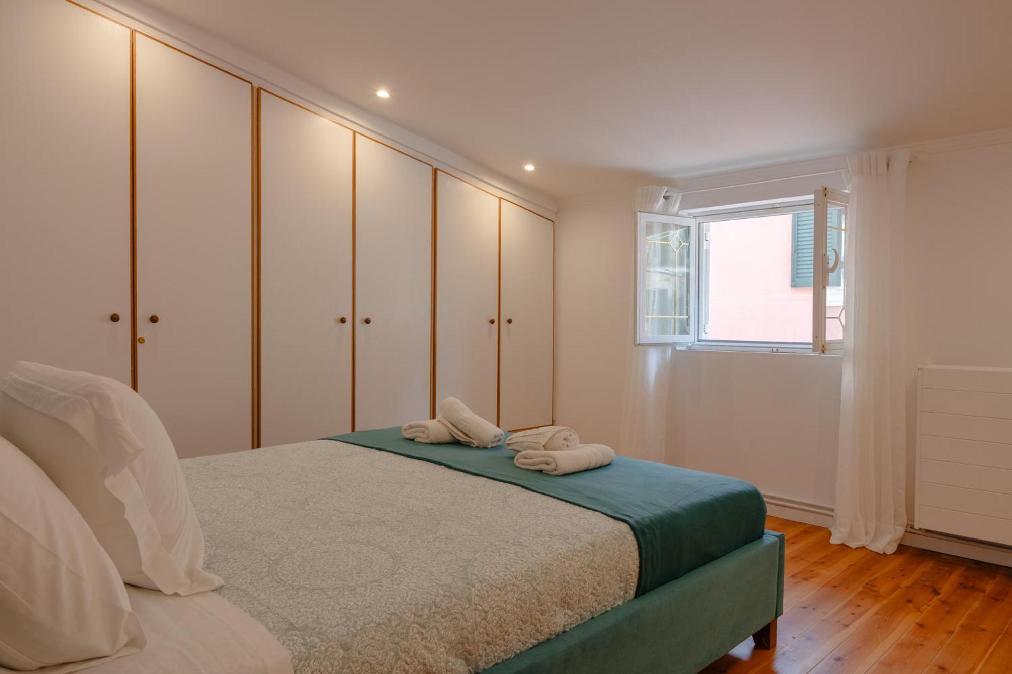 Garitsa Luxury Nest * Anemomylos